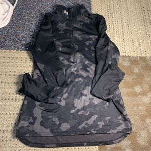 Women’s Under Armour Long Sleeve Shirt